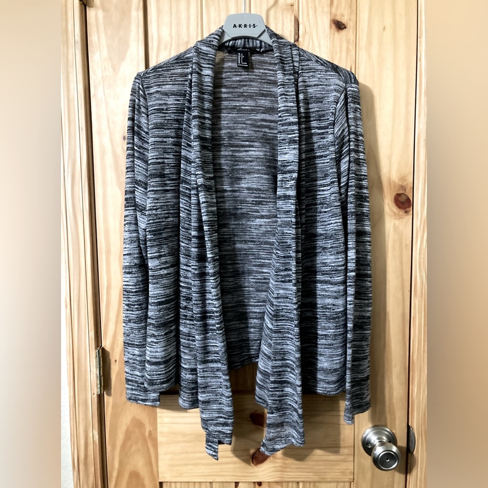 Forever 21 size L lightweight open-waterfall-front cardigan - Picture 1 of 4